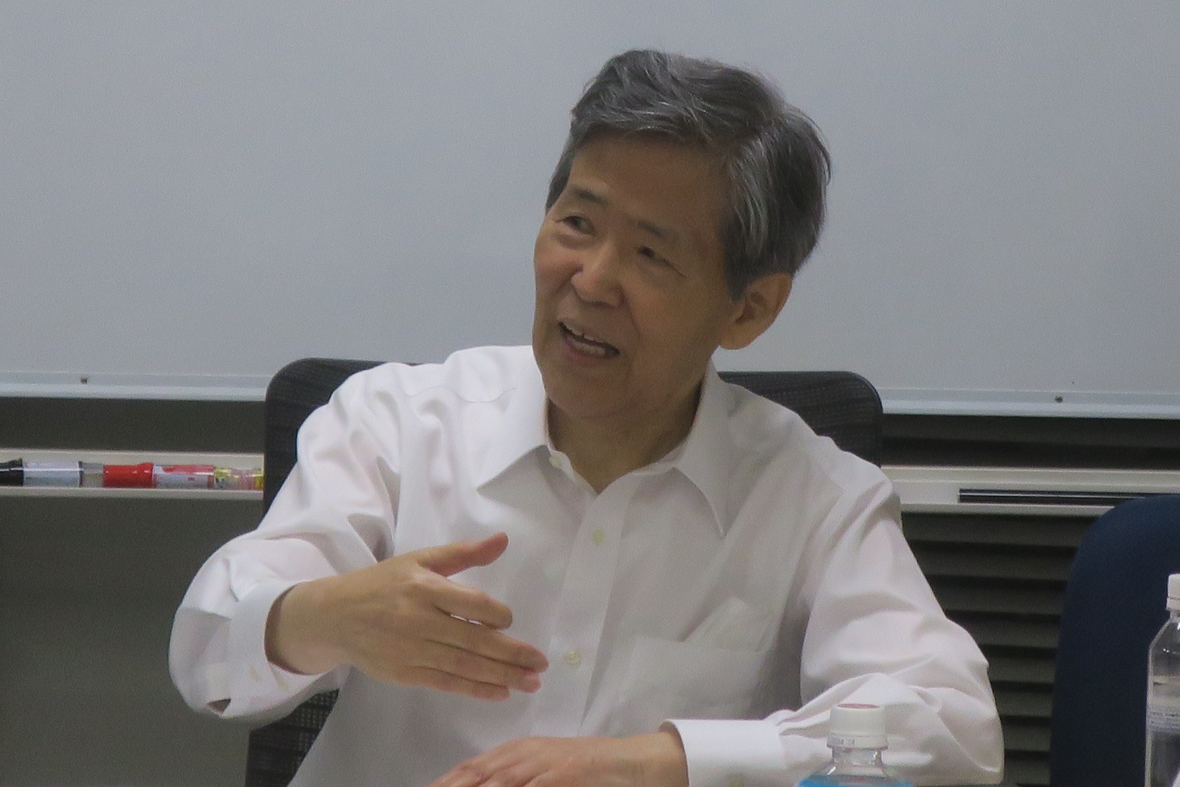 講演の様子(坂井田先生)